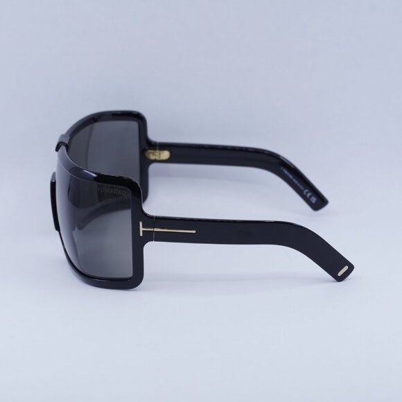 Tom Ford Parker FT1118 01A Sunglasses Black Shield Frame, Smoke Lenses main image 4